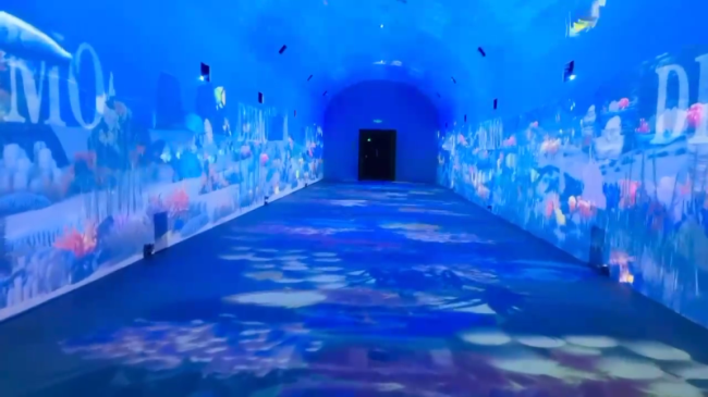 離海最遠的海洋文化中心，SEEMILE點亮嵌入沙漠的海底隧道